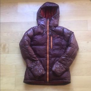 Patagonia Fitz Roy Down Parka Women’s small